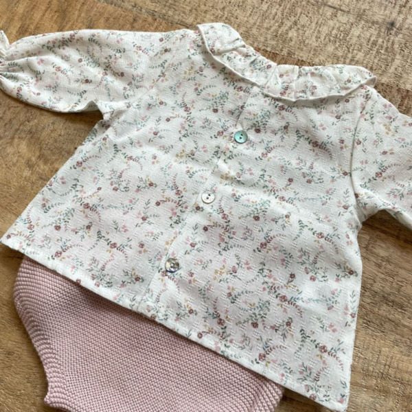 Conjunto Blusa Flores. (1)