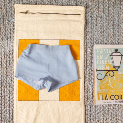 Pantalón Corto Lino Azul.