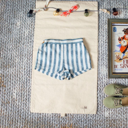 Pantalón Corto Raya Marino.